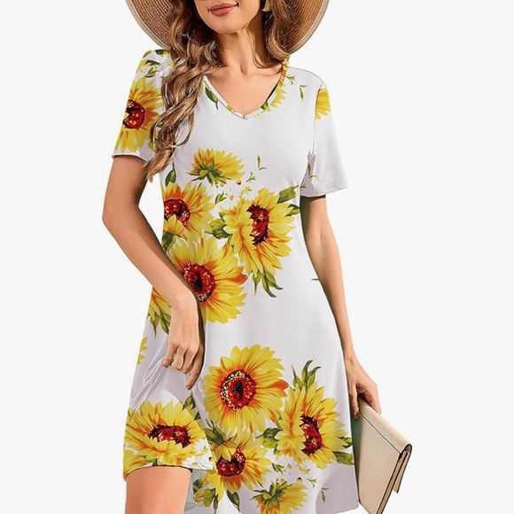 Dresses & Skirts - Floral Sunflower Print Dress
